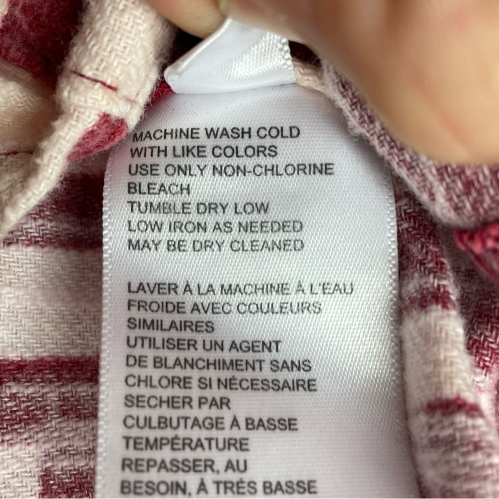 Urban Outfitters BDG Red White Checkered Caleb Crop Flannel Button Down Shirt - Picture 7 of 8